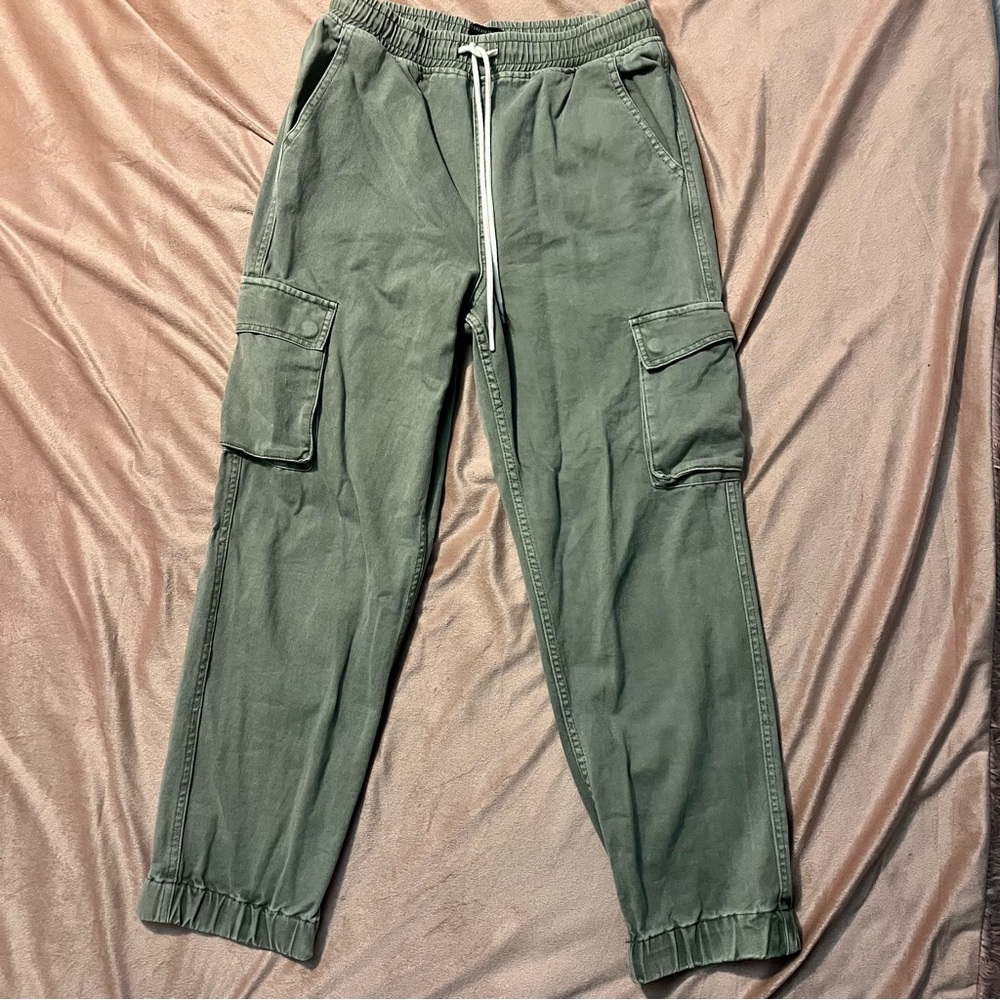 Forever 21- Green Cargos